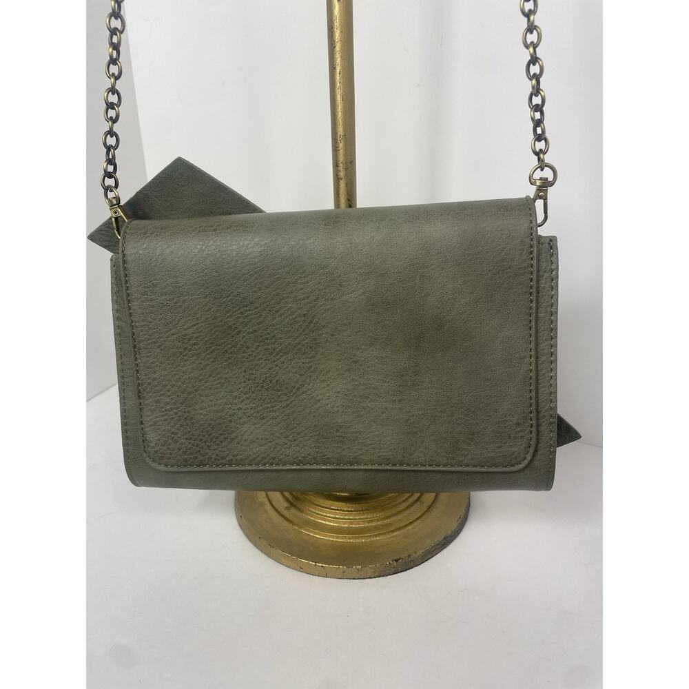 Anthropologie Bella Bow Vegan Leather Crossbody/ Clutch Chain Strap Bag EUC - Picture 4 of 9